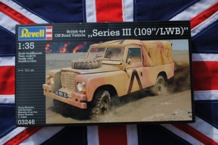 Revell 03246  LAND ROVER SERIES III 